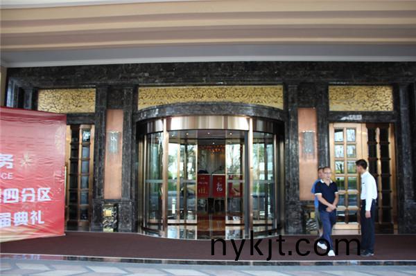 酒店旋转门2 酒店旋转门2