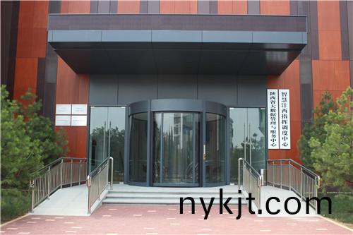 咸阳两翼旋转门-咸阳沣西管委会办公楼