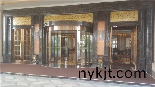 售楼处旋转门-星河湾房地产售楼处