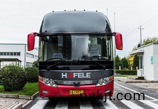 海福乐五金大巴外观