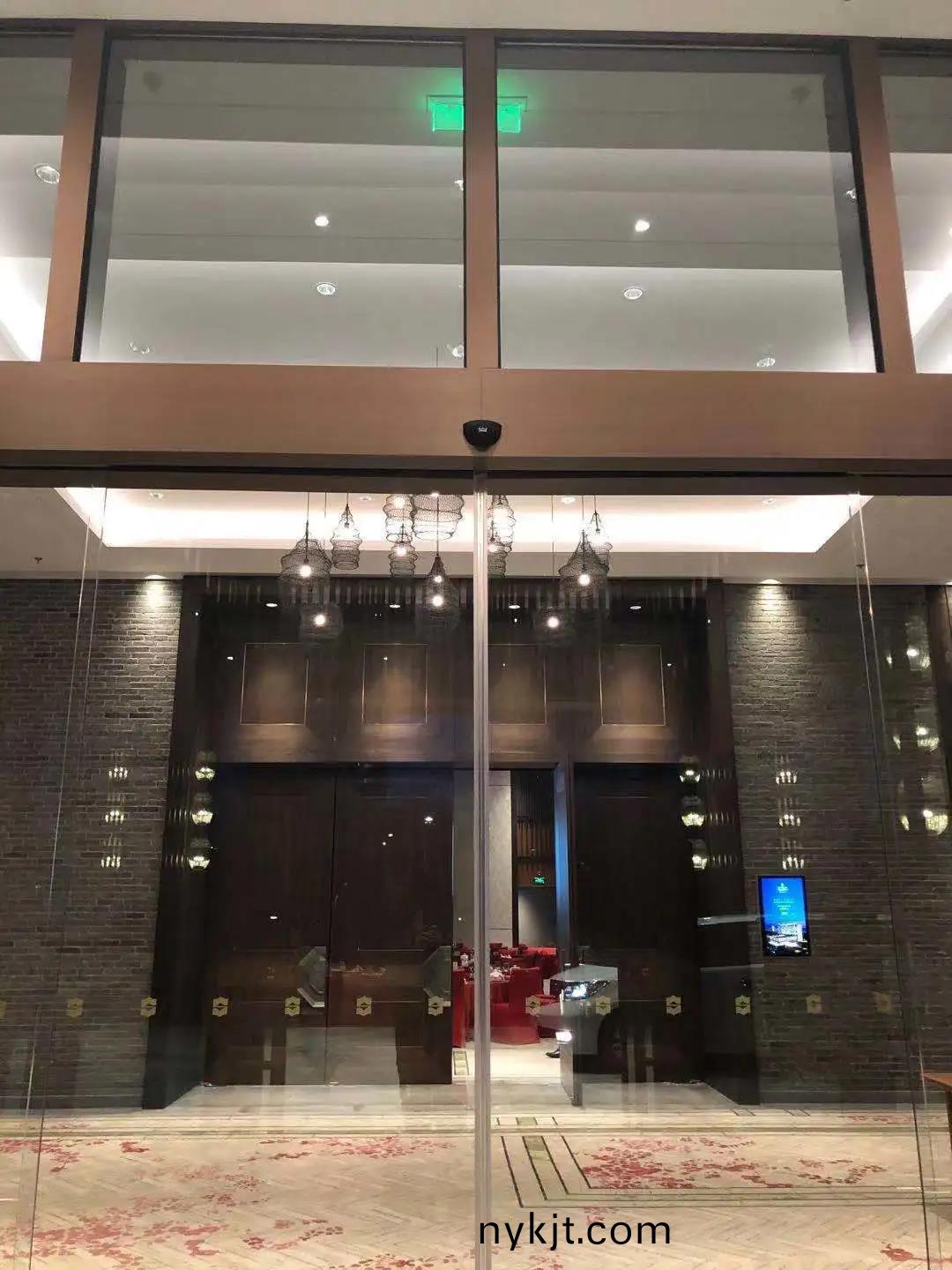 酒店自动门