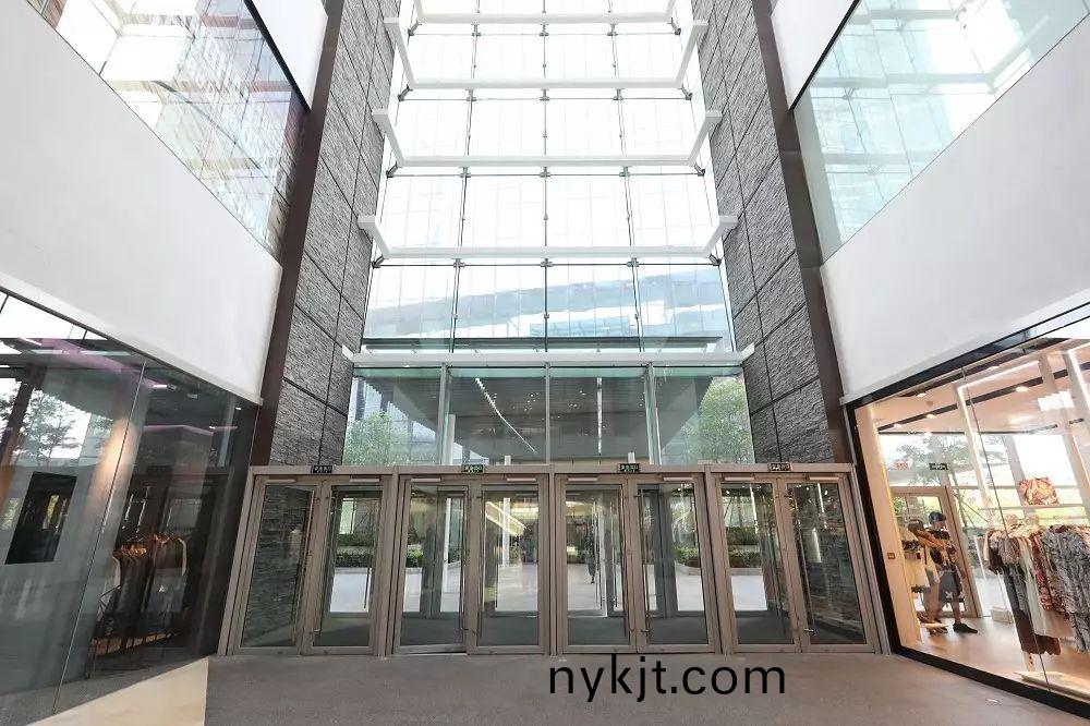 办公写字楼玻璃地弹门 办公写字楼玻璃地弹门