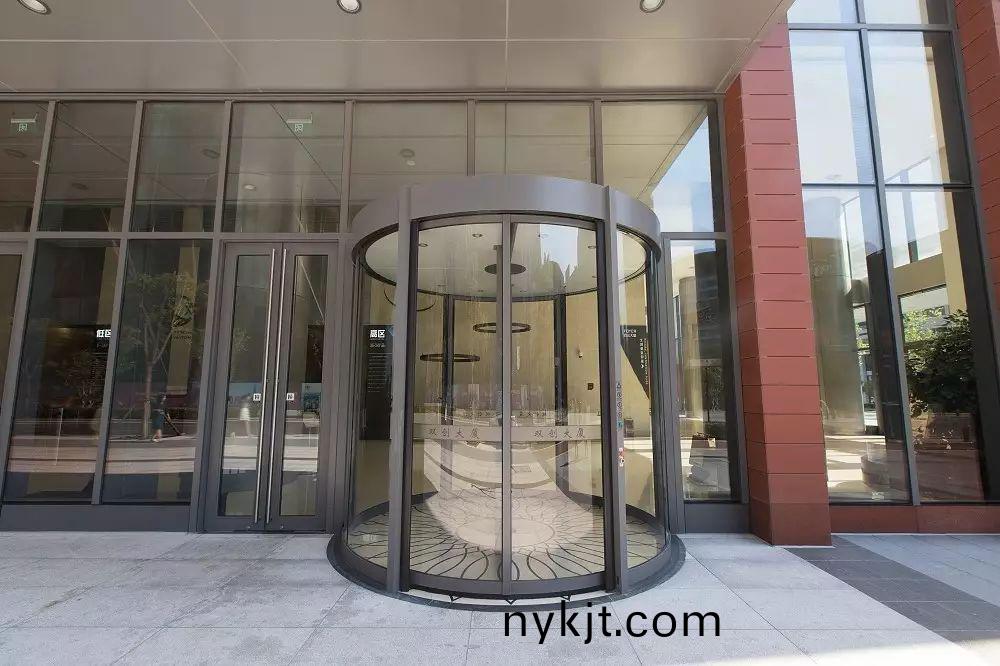 盖泽 TSA 365 两翼旋转门 盖泽 TSA 365 两翼旋转门