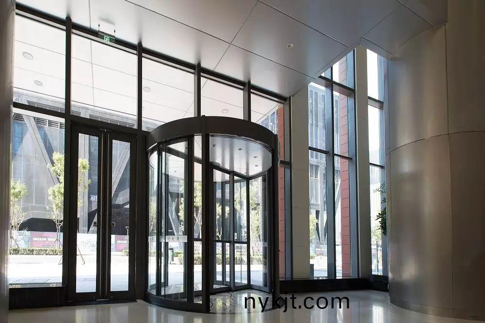 双创大厦内部视角 双创大厦内部视角