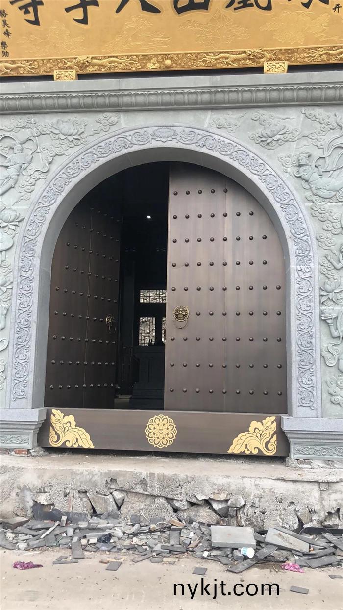 西安寺庙铜门、铜装饰案例赏析 西安寺庙铜门、铜装饰案例赏析