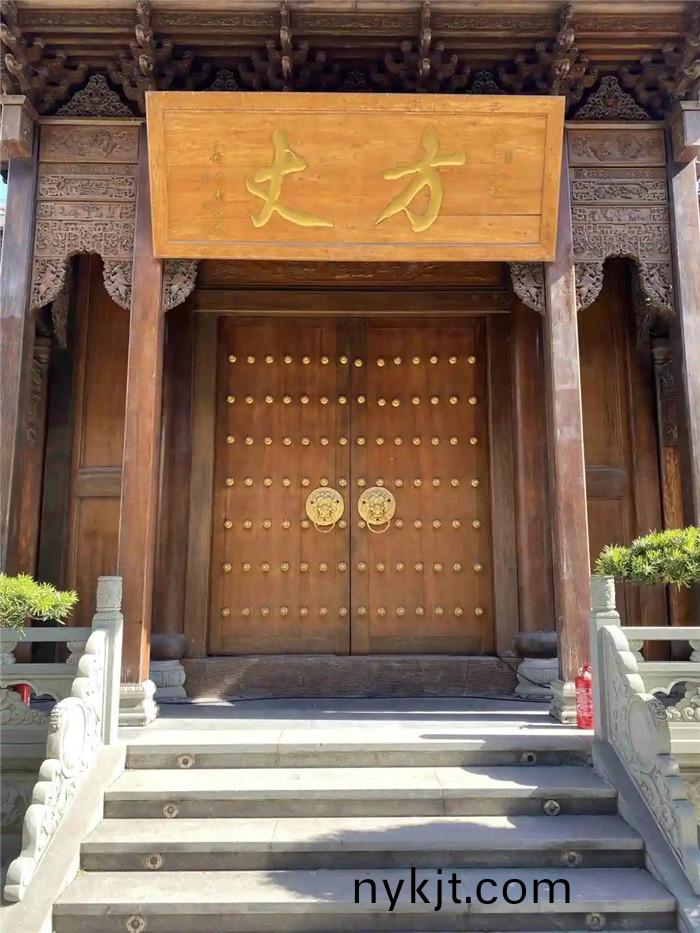 西安寺庙铜门、铜装饰案例赏析 西安寺庙铜门、铜装饰案例赏析