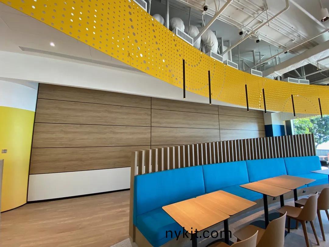 香港永明金融办公室自动屏风,多玛凯拔全自动垂直升降隔音墙 香港永明金融办公室自动屏风,多玛凯拔全自动垂直升降隔音墙