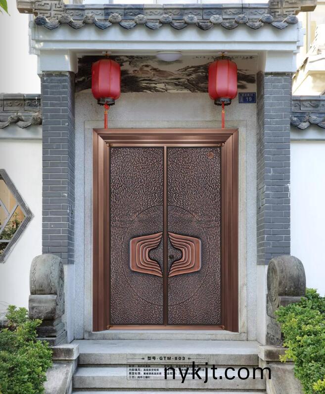 西安天卓新中式铜门,手工锻打,古典魅力与现代艺术的碰撞 西安天卓新中式铜门,手工锻打,古典魅力与现代艺术的碰撞