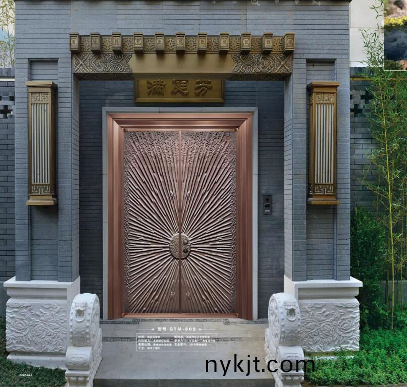 西安天卓新中式铜门,手工锻打,古典魅力与现代艺术的碰撞 西安天卓新中式铜门,手工锻打,古典魅力与现代艺术的碰撞