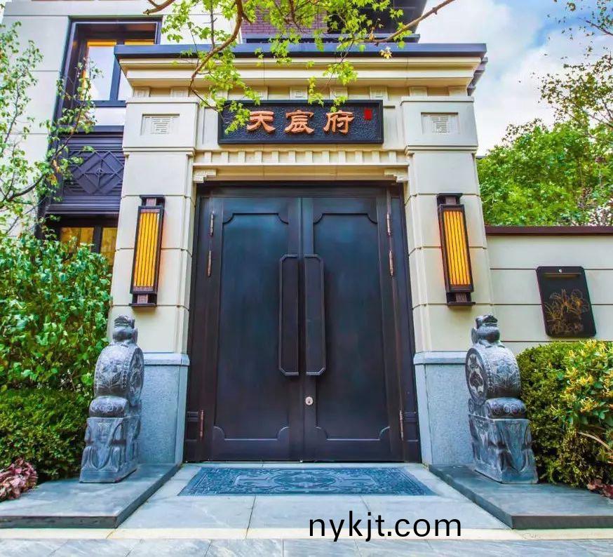 购买铜门时,需要注意哪些细节?避免上当受骗! 购买铜门时,需要注意哪些细节?避免上当受骗!