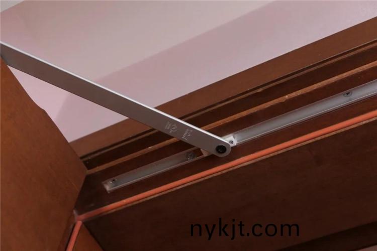 郑州银基冰雪酒店出入口解决方案,多玛旋转门/自动门/闭门器/移门 郑州银基冰雪酒店出入口解决方案,多玛旋转门/自动门/闭门器/移门