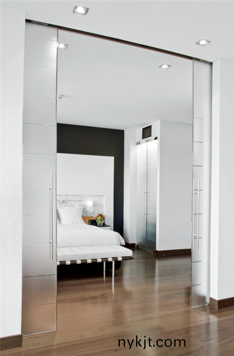 郑州银基冰雪酒店出入口解决方案,多玛旋转门/自动门/闭门器/移门 郑州银基冰雪酒店出入口解决方案,多玛旋转门/自动门/闭门器/移门