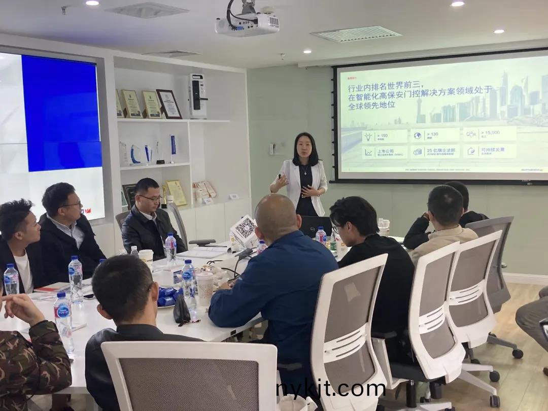 进出有形,信赖无边,全新多玛凯拔上海旗舰展厅开业了 进出有形,信赖无边,全新多玛凯拔上海旗舰展厅开业了