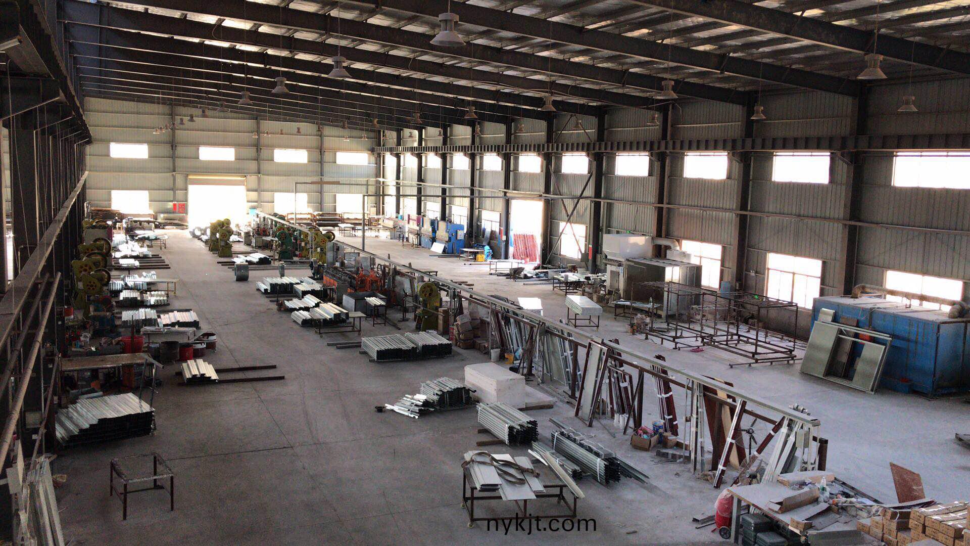 入驻3000平米超大厂房,西安天卓自动门迎来高速发展 入驻3000平米超大厂房,西安天卓自动门迎来高速发展