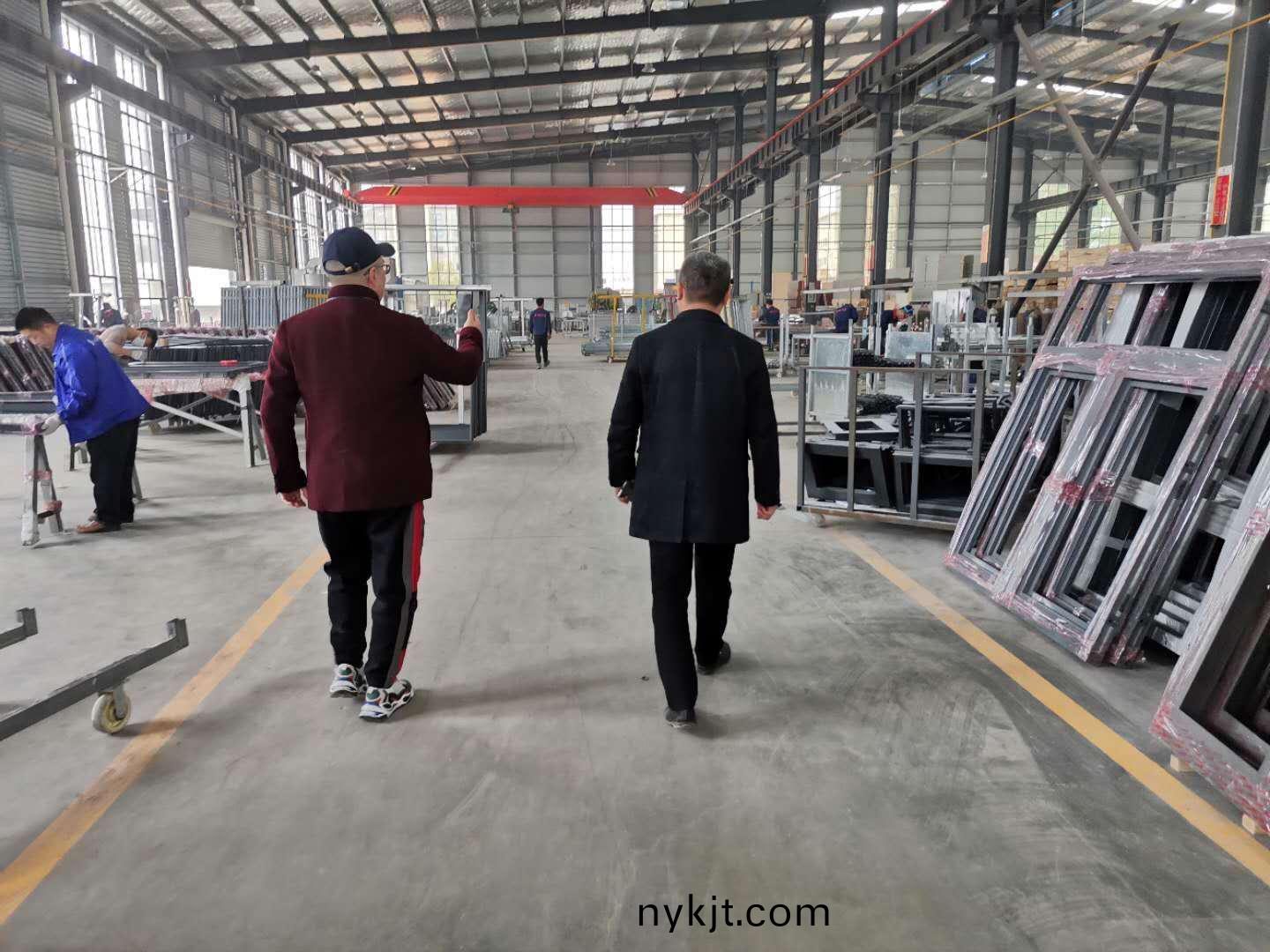 入驻3000平米超大厂房,西安天卓自动门迎来高速发展 入驻3000平米超大厂房,西安天卓自动门迎来高速发展