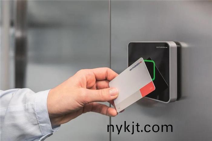 门禁系统解决方案多玛凯拔90 01 门禁读卡器 + EMC 600磁力锁 + ITS 96凸轮结构闭门器  门禁系统解决方案多玛凯拔90 01 门禁读卡器 + EMC 600磁力锁 + ITS 96凸轮结构闭门器