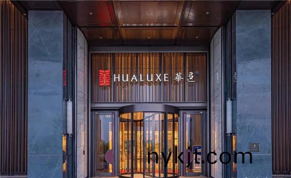 09长江边的超五星  09长江边的超五星