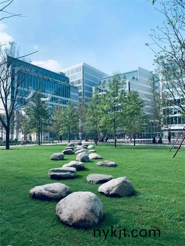 杭州天目里办公楼出入口解决方案,多玛凯拔自动门速通门地弹簧 杭州天目里办公楼出入口解决方案,多玛凯拔自动门速通门地弹簧