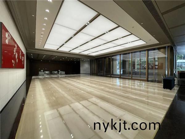 西安多玛凯拔自动门让世界会客厅再现上海北外滩风采 西安多玛凯拔自动门让世界会客厅再现上海北外滩风采