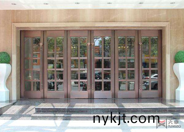 商场玻璃铜门-01