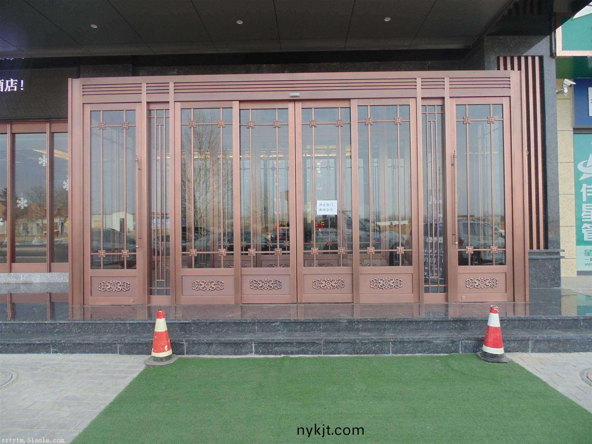 商场玻璃铜门