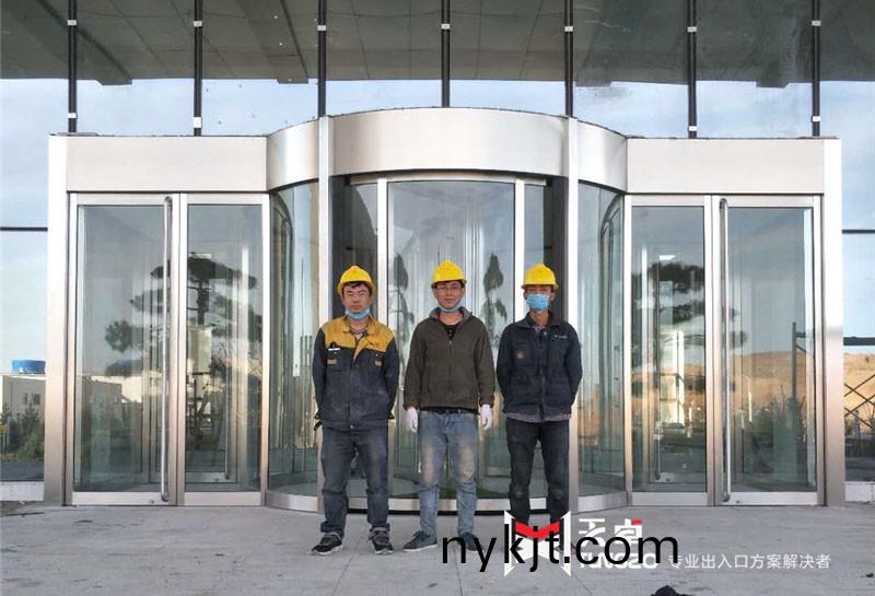 陕西精益化工两翼旋转门