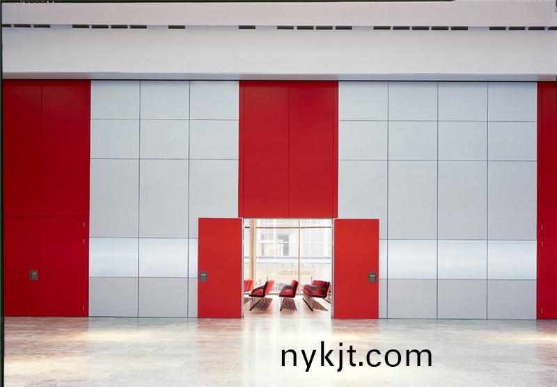 酒店活动隔断多玛凯拔