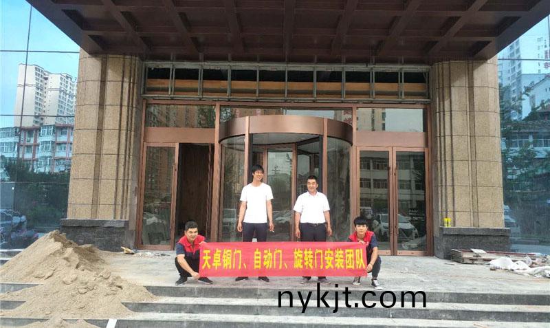 徽县瑞丰酒店三翼自动旋转门+地弹门组合,附图纸 徽县瑞丰酒店三翼自动旋转门+地弹门组合,附图纸