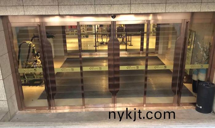 天卓超高地弹门 天卓超高地弹门