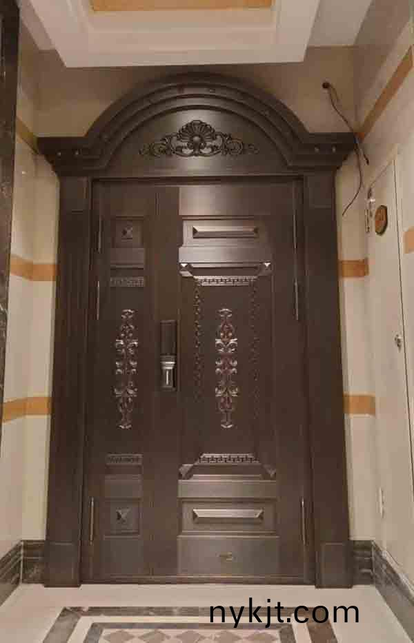 西安国金华府入户子母铜门 西安国金华府入户子母铜门