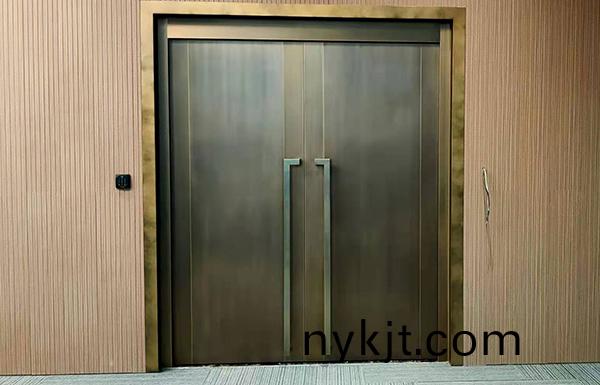 大秦博展装饰办公室铜门