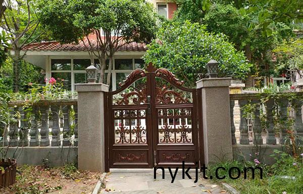 西安紫薇田园都市庭院铝艺门 西安紫薇田园都市庭院铝艺门