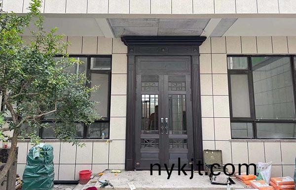 渭南蒲城农村别墅铜门,带推拉纱网门 渭南蒲城农村别墅铜门,带推拉纱网门