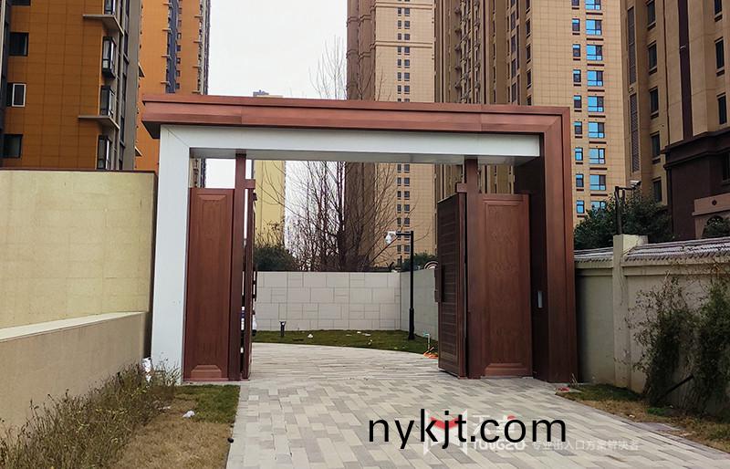 西安万象湾小区铜门实拍 西安万象湾小区铜门实拍