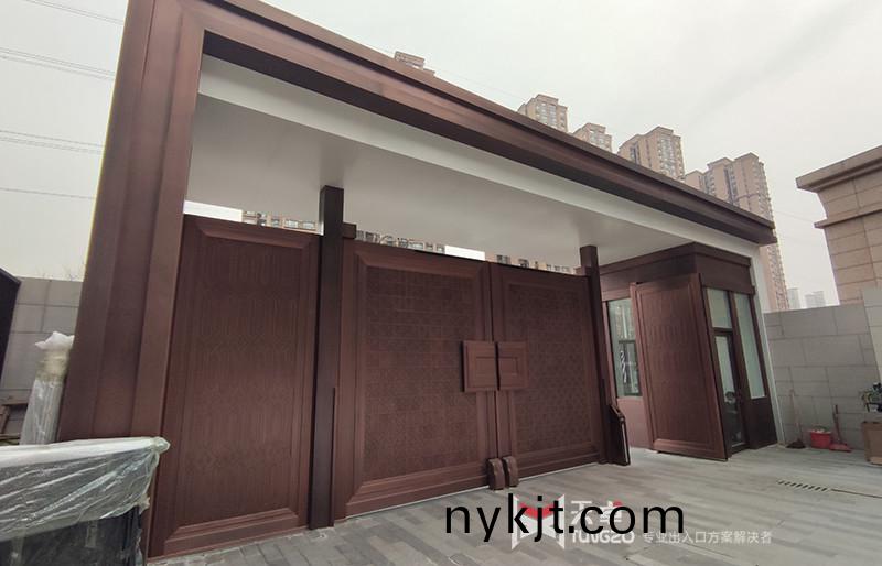 西安万象湾小区铜门实拍 西安万象湾小区铜门实拍