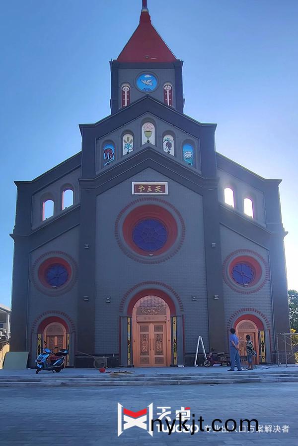 咸阳教堂对开铜门,手工锻打铜浮雕 咸阳教堂对开铜门,手工锻打铜浮雕