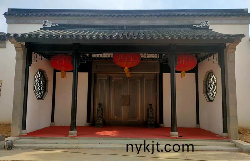 神木中式对开铜门