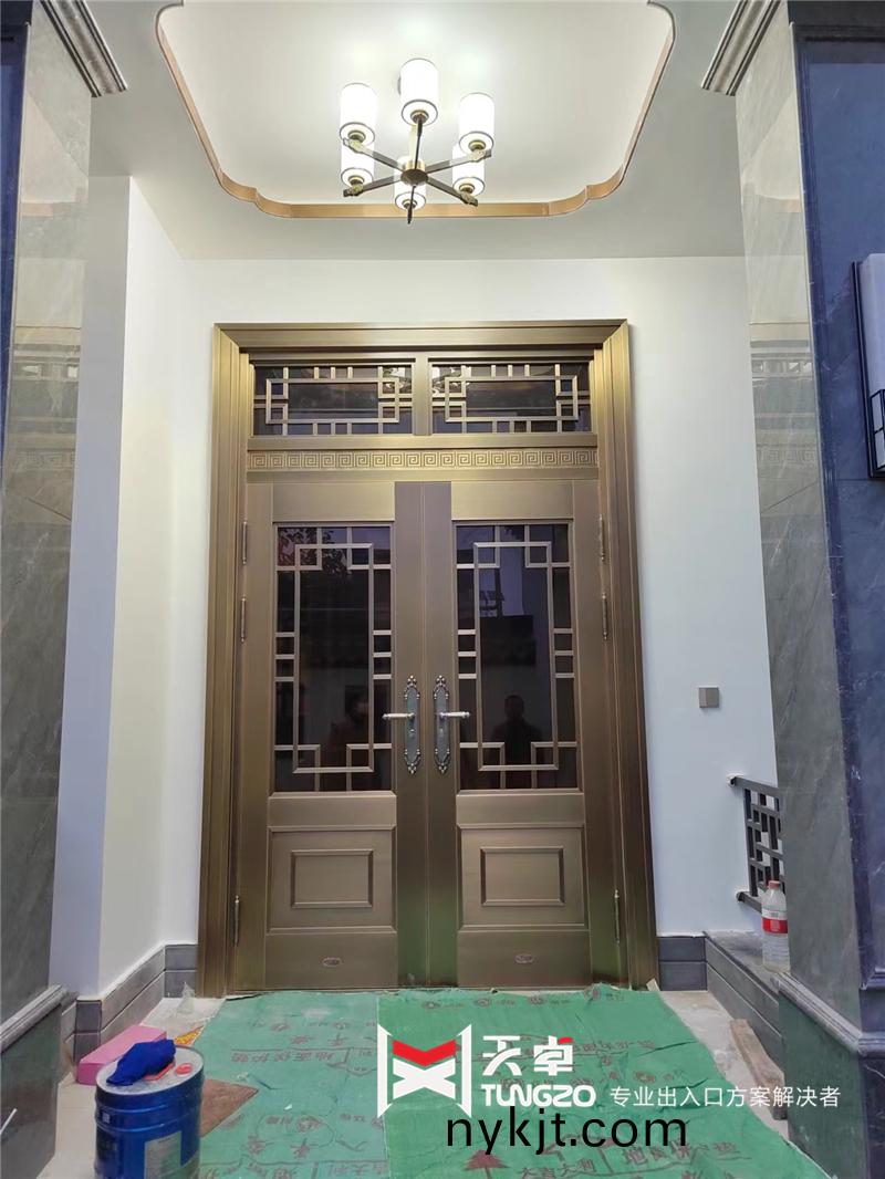 西安别墅自建房庭院铜门、入户铜门2  西安别墅自建房庭院铜门、入户铜门2