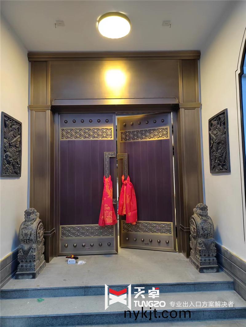 西安别墅自建房庭院铜门、入户铜门3  西安别墅自建房庭院铜门、入户铜门3