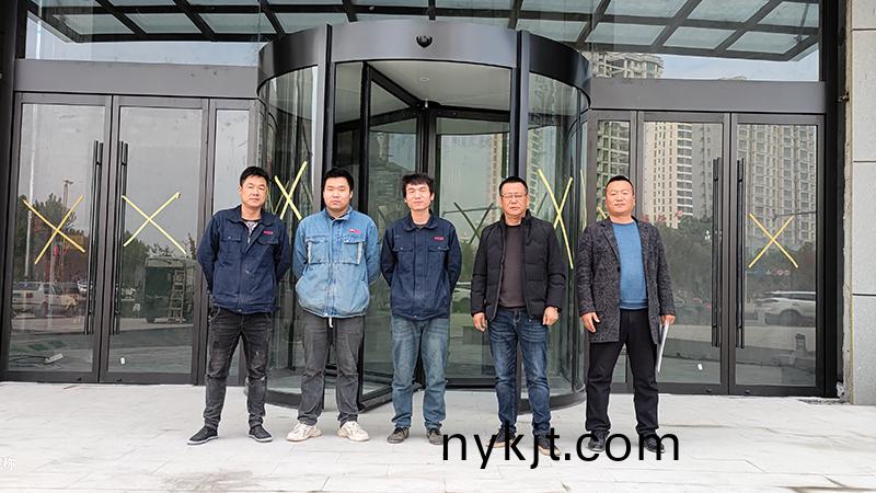 三翼自动旋转门,地弹门 三翼自动旋转门,地弹门