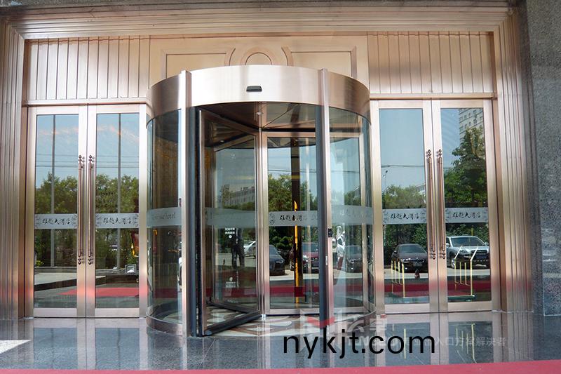 庆阳雄越大酒店自动旋转门 庆阳雄越大酒店自动旋转门