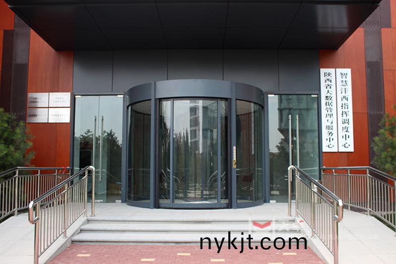 陕西大数据管理中心办公楼自动旋转门 陕西大数据管理中心办公楼自动旋转门