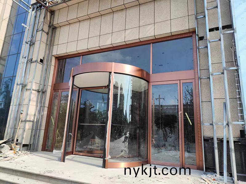 渭南白水泉州湾酒店三翼手动旋转门 渭南白水泉州湾酒店三翼手动旋转门